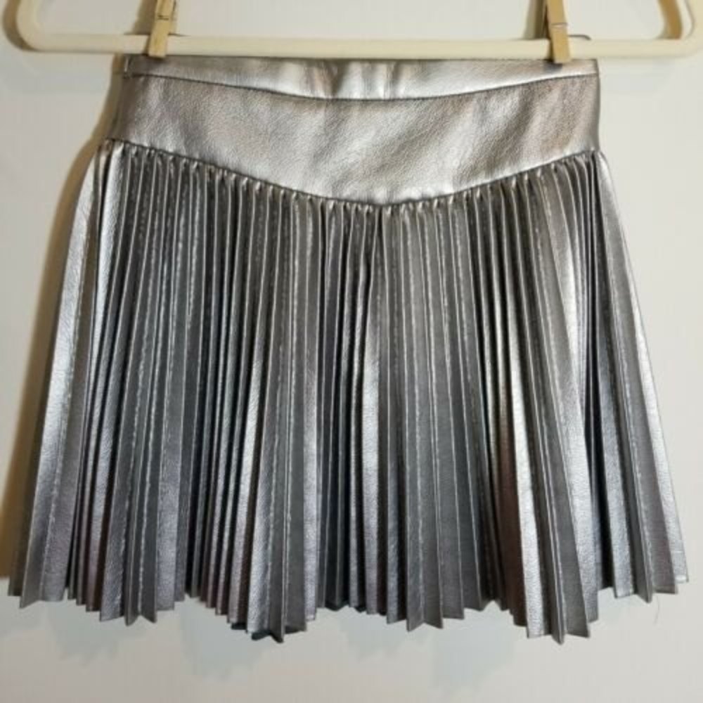 Zara Sz 10?? Silver Metallic Accordian Micro Pleat Mini Skirt SEE MEASUREMENTS